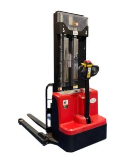 Forklift Caterpillar 02